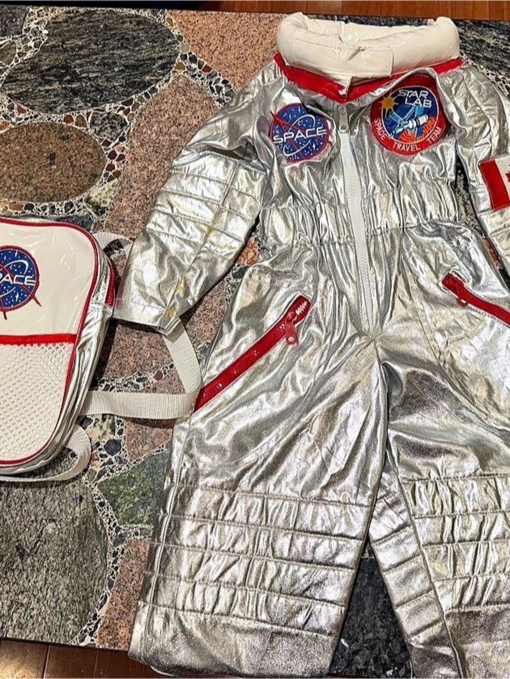 Space Camp astronaut costume Silver & White size 3-4t